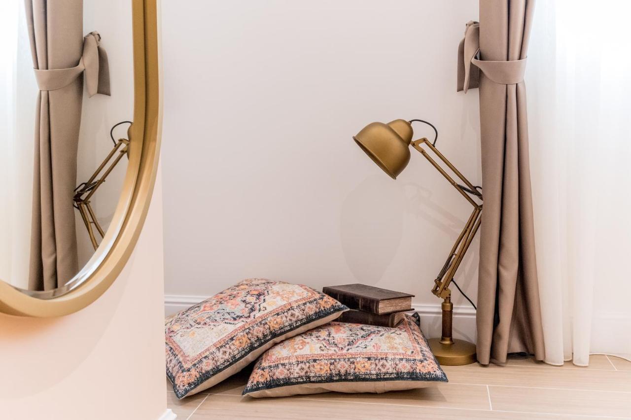 ホテル Buldero Boutique ブドヴァ エクステリア 写真